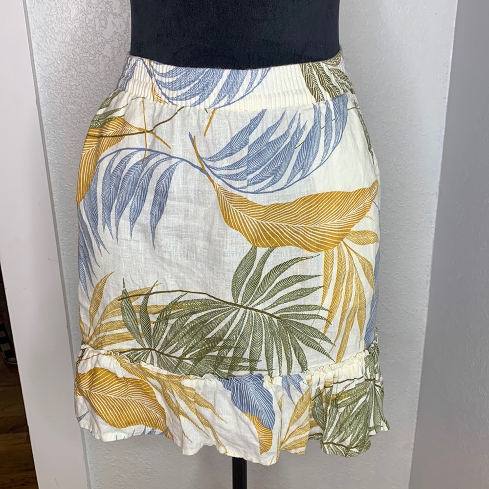 Tahari 100% Linen Tropical Leaf Ruffle Hem Skirt size XS Resort Coastal Vacation